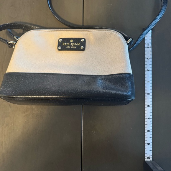 Kate Spade Black and Cream Crossbody Bag - Picture 7 of 8